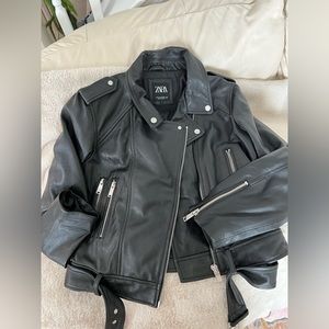 Zara genuine leather jacket size XL
